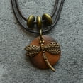 thumbnail image 1 of Collier Pendentif en Bois Marron pour Femmes, 1 of 5