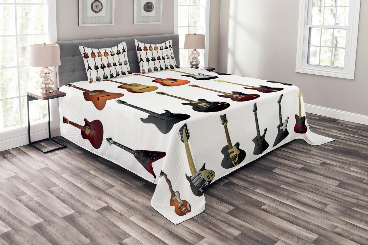 Music Bedspread Set Queen Size, Instruments Pattern Classical and Bass