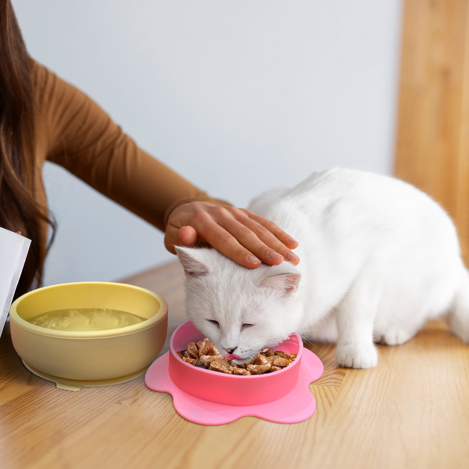 P.T. Supply Co. Lilac Small Flower-Shaped Silicone Pet Bowl with Non-Slip Suction Base