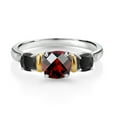 thumbnail image 2 of Gem Stone King 1.54 Ct Cushion Checkerboard Red Garnet Black Onyx 925 Silver and 10K Yellow Gold Ring (Size 7), 2 of 3