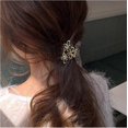 thumbnail image 5 of Paquete de 3 pinzas de metal para el pelo, con diseño de flores medianas, para cabello fino, con diseño de garra y pasadores, accesorios para peinar el cabello para mujer., 5 of 5