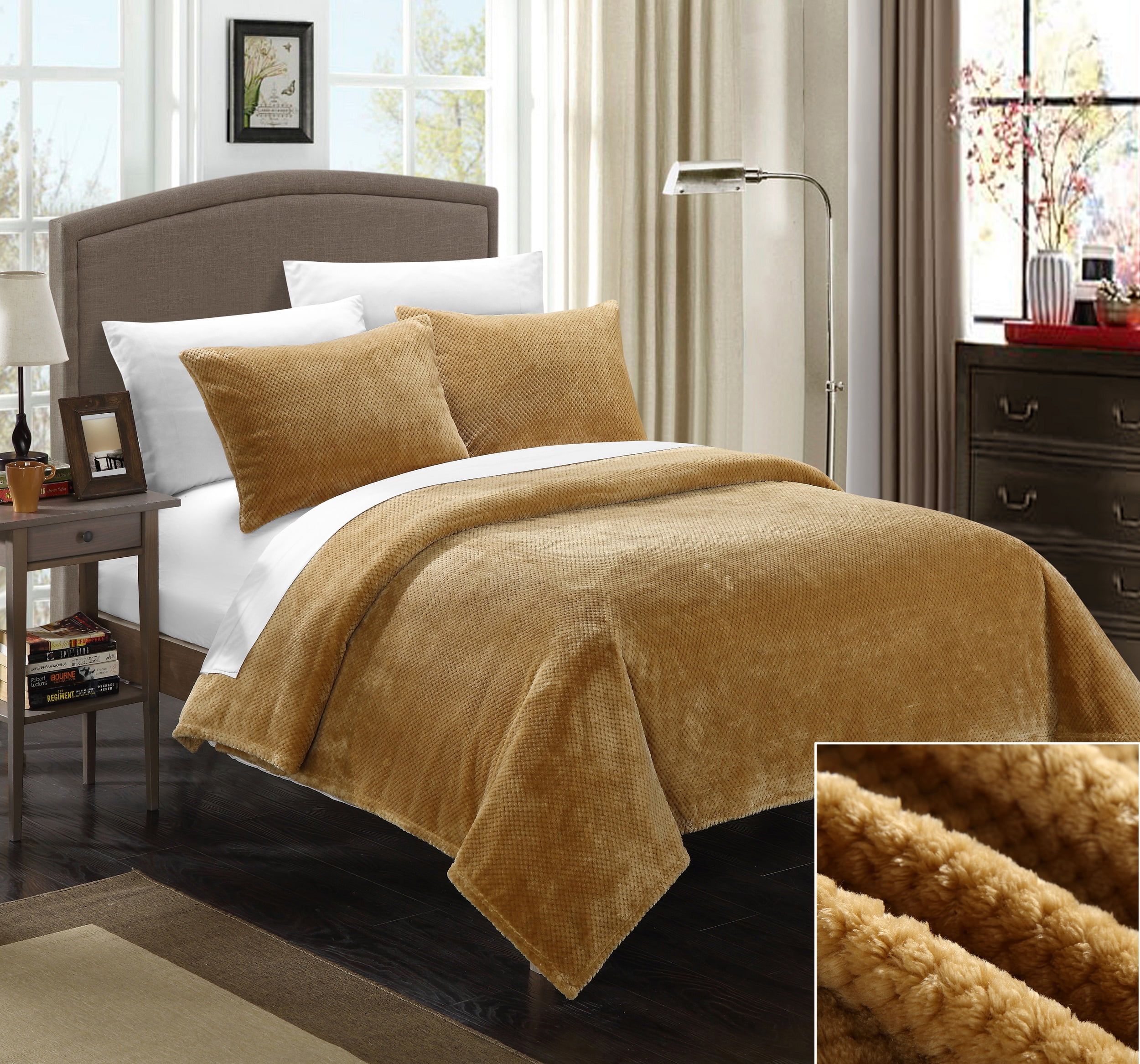 Chic Home Marrakesh 2Piece Stripe Micro mink Blanket Set, Twin, Camel