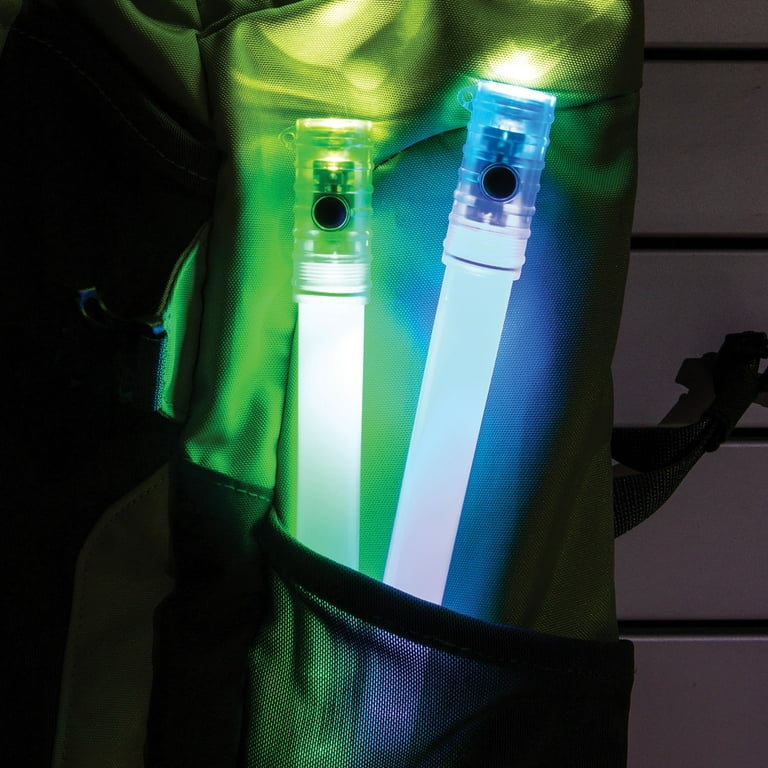 Life+Gear LG117 8-Lumen LED Glow Stick + Flashlight (Green) 