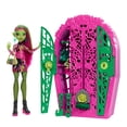 thumbnail image 1 of Set de muñecas y accesorios Skulltimate Secrets de Monster High, Garden Mysteries Venus McFlytrap con armario revelador y más de 19 sorpresas para fiestas de té, como ropa, 1 of 6