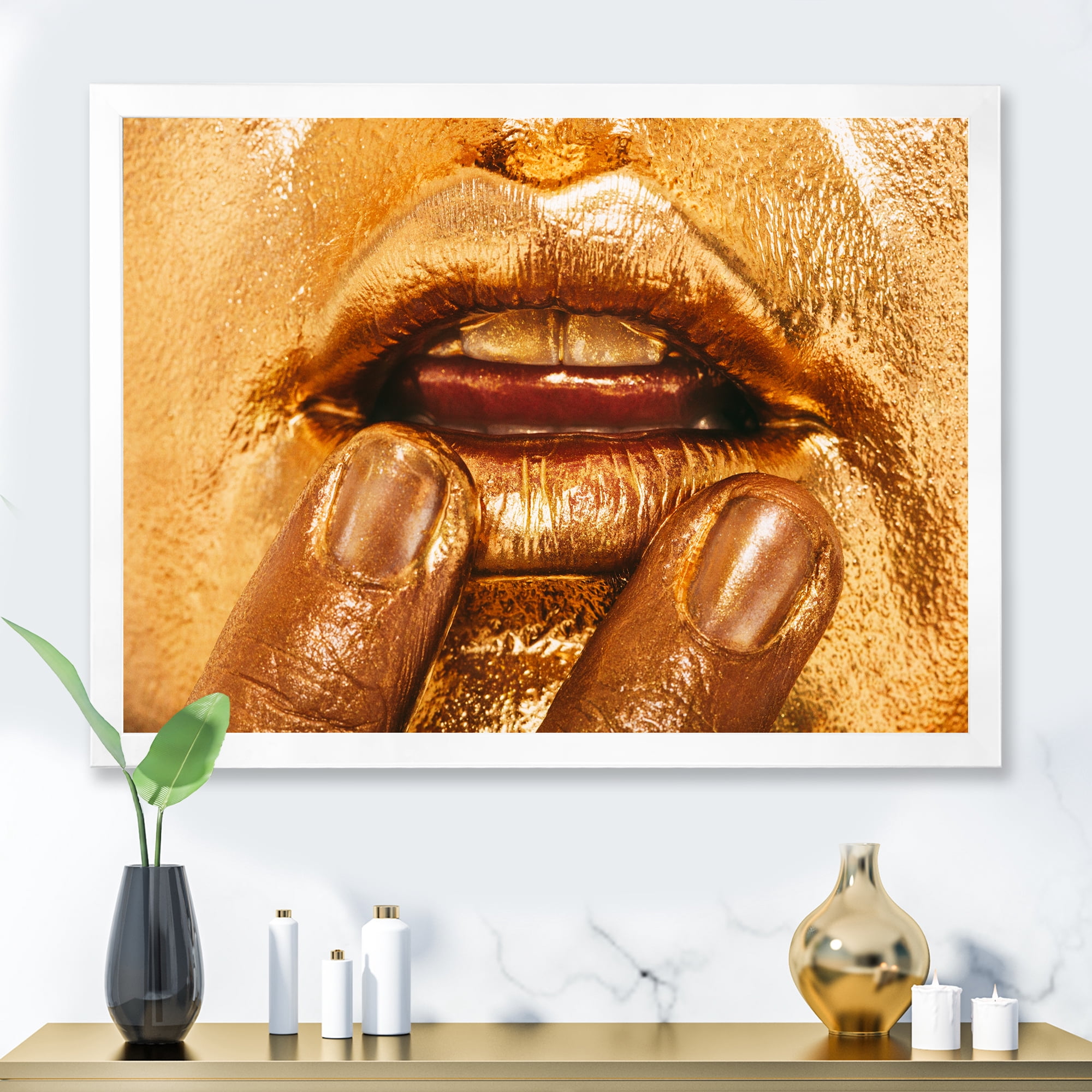Designart 'Close Up Of Female Lips With Bright Golden Makeup i' Modern Framed Art Print