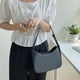 thumbnail image 5 of Bolsos cruzados para mujer, bolso de hombro para mujer, moderno bolso de mano pequeño con cierre de cremallera, bolsos de mano de hombro con correas ajustables, 5 of 7