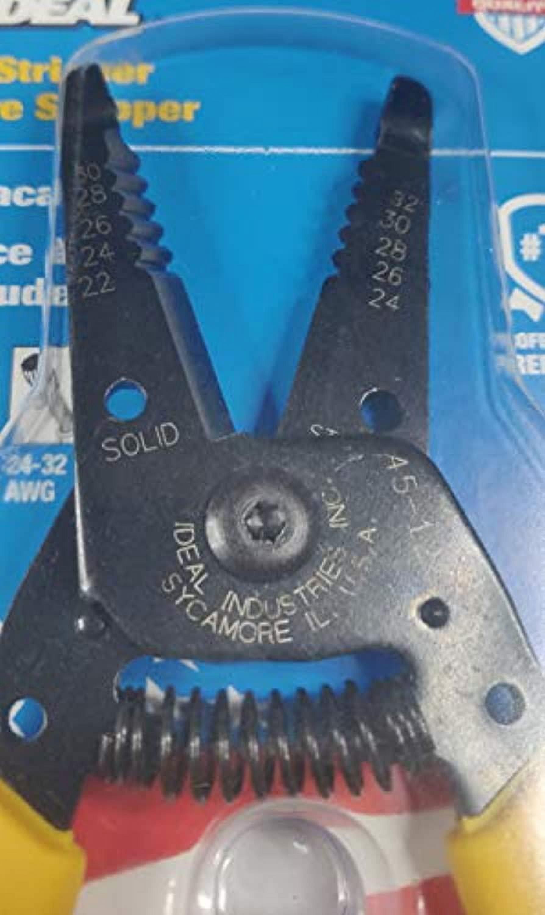 Ideal 6 in Wire Stripper 22 to 30 AWG Solid, 24 to 32 AWG Stranded 45-125