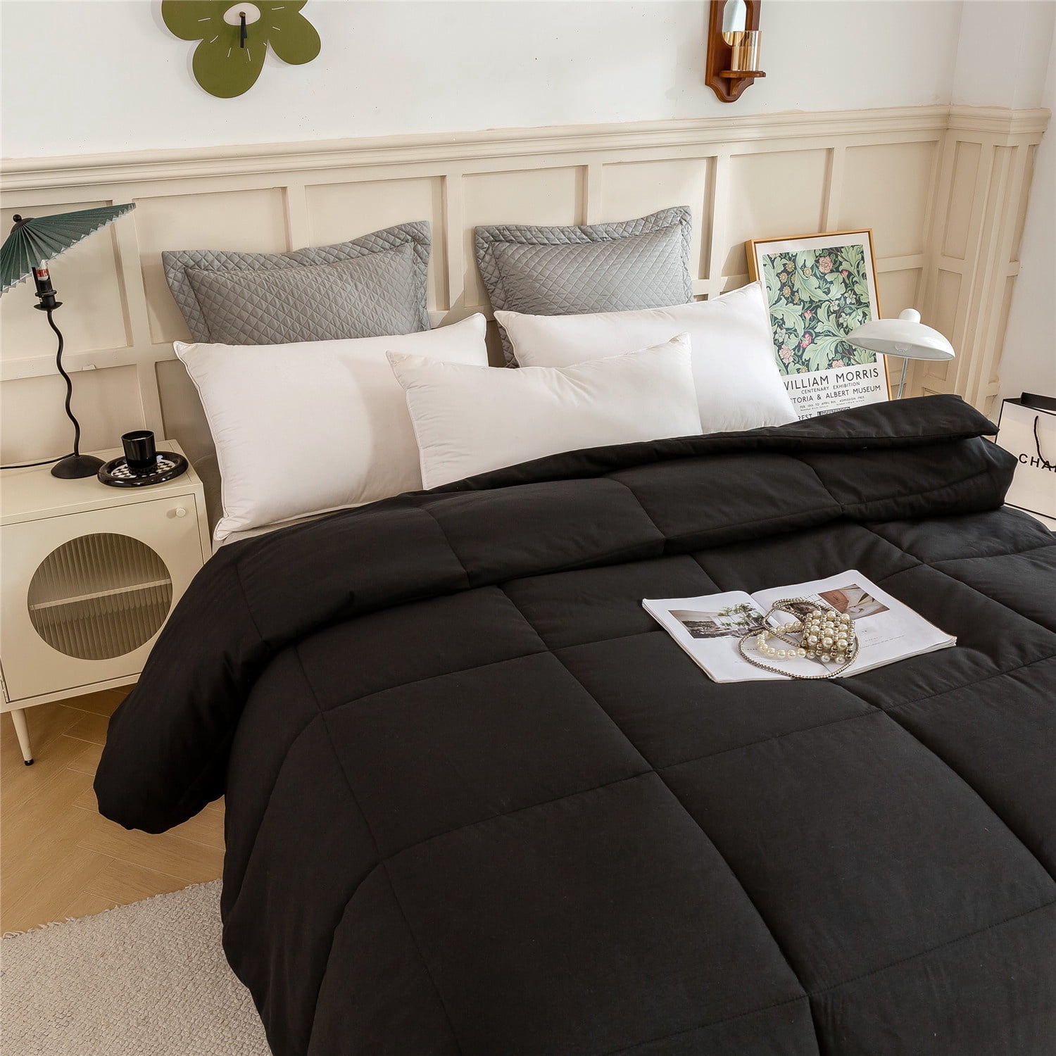 DBOZE Reversible Comforter, All-Season Lightweight Cotton Blend, Hypoallergenic Down Alternative Fill, Breathable & Box-Stitched Design(Black,King)