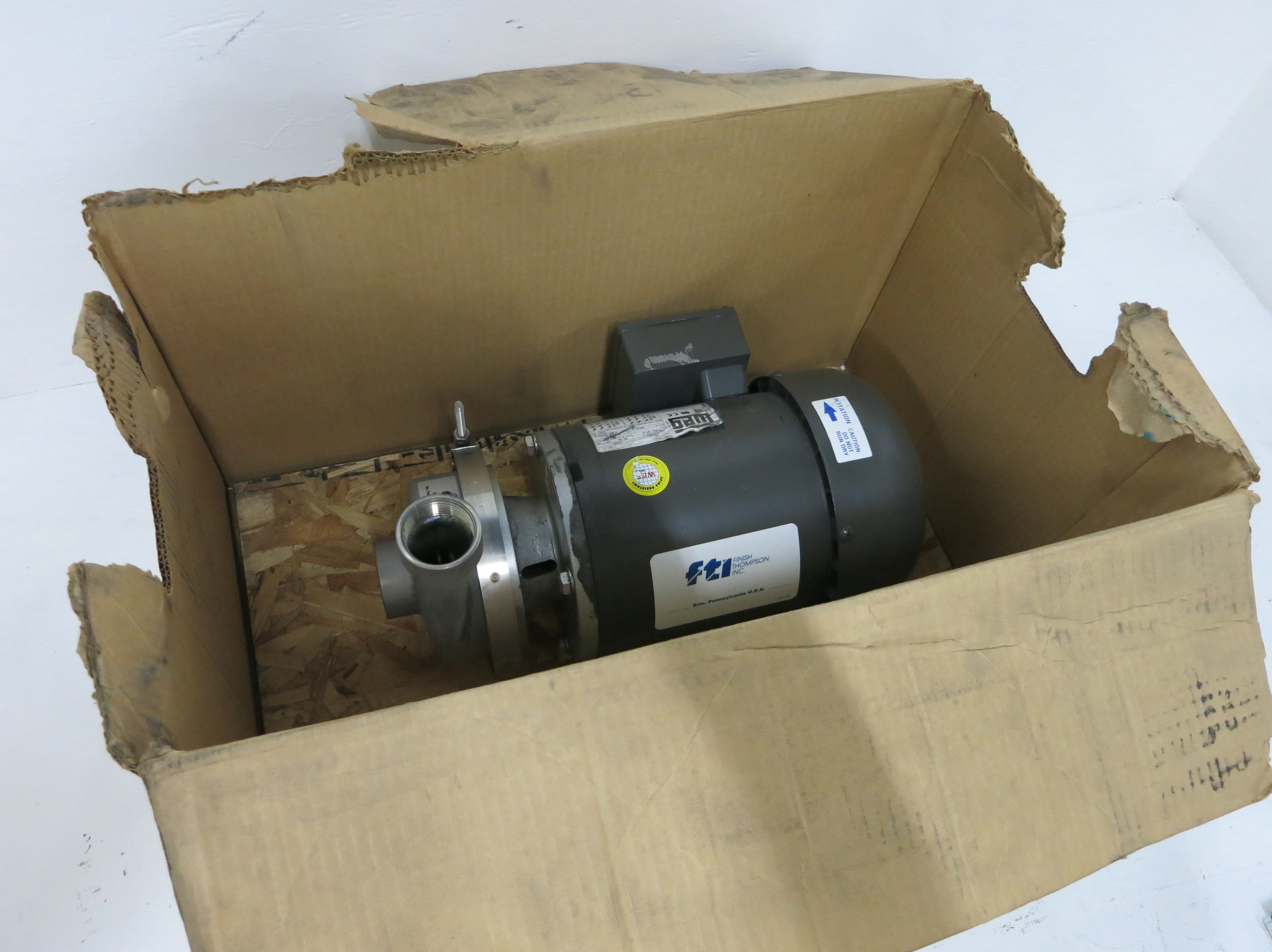 NEW Finish Thompson Centrifugal Pump 1.5 HP Motor 230/460V 3450 RPM WEG