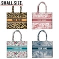 thumbnail image 2 of Bolso de mano de lona con estampado personalizado para mujer, bolsa de mano de tamaño pequeño, diseño de lujo, con letras, para mamá, a la moda xuanjing unisex, 2 of 2