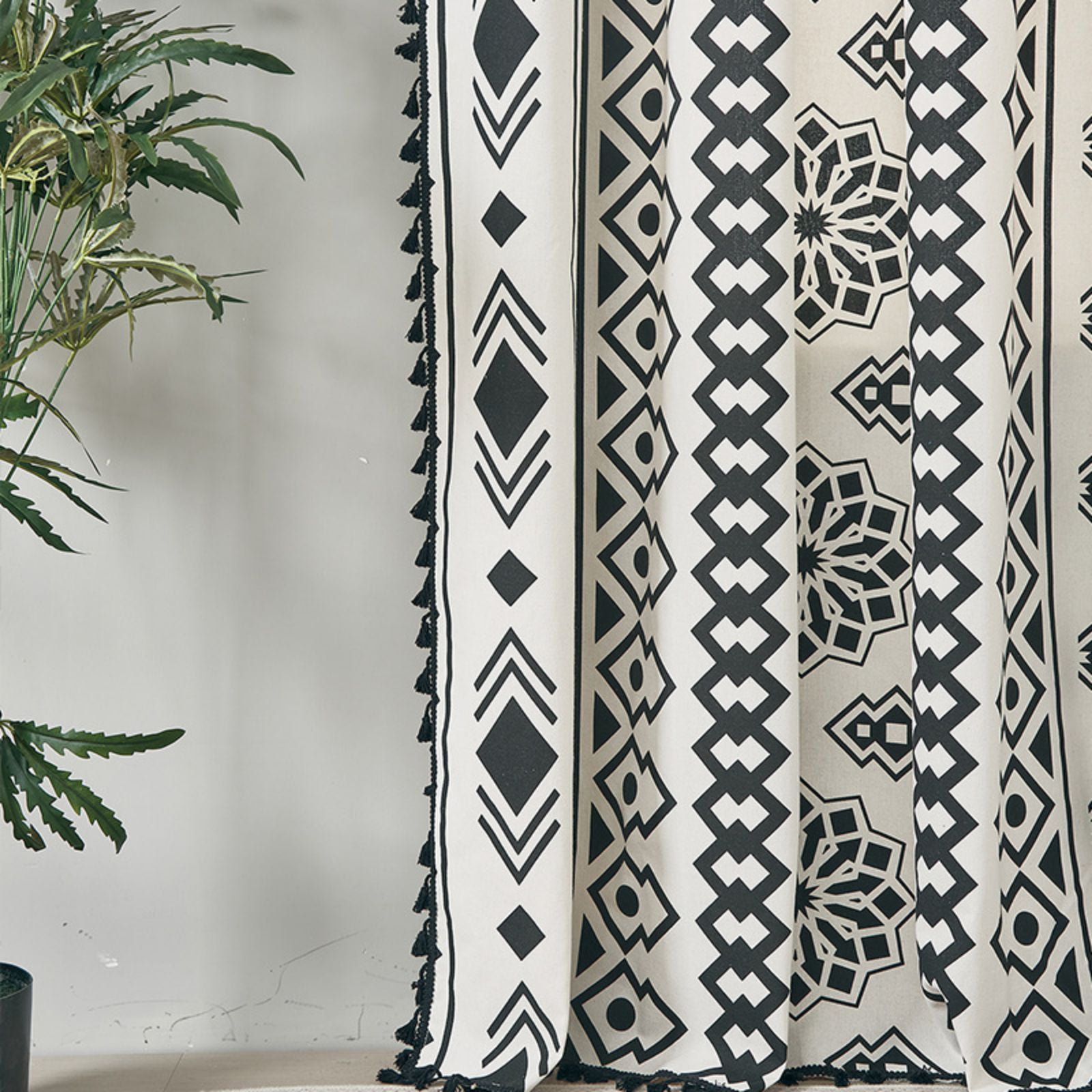Black White Boho Farmhouse Curtains for Living Room 2 Panels, Linen Light Filtering Vintage Curtains Farmhouse Western Aztec Printed Rustic Rod Pocket Curtain Drapes with Tassels