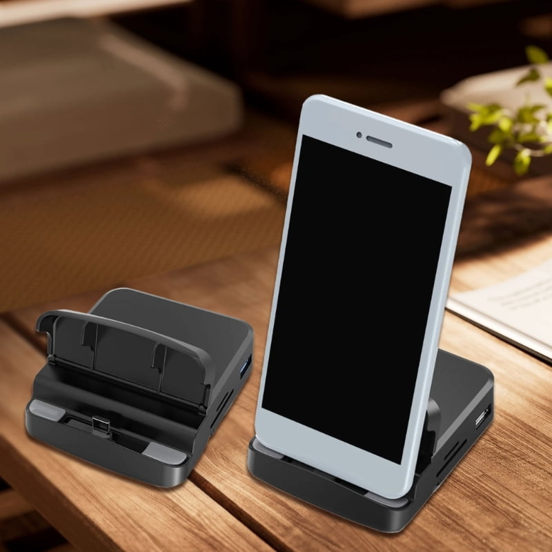 High Performances USB C Dock USB C Hub Memory Card Reader Slot Data Port PD Charging Port for Multimedia Application