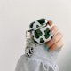 thumbnail image 4 of Compatible con estuche AirPods con llavero de vaca linda para niñas en blanco y negro, 4 of 5