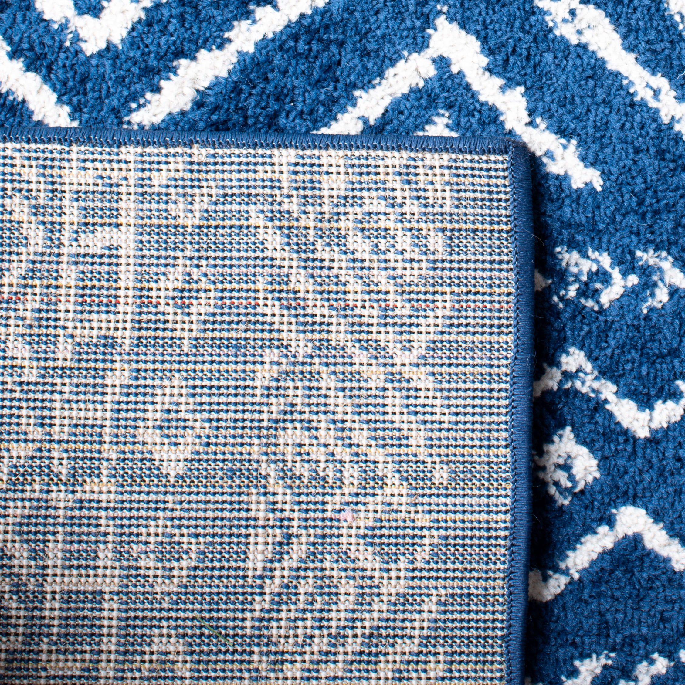SAFAVIEH Tulum Merletta Oriental Area Rug, Navy/Ivory, 5'3" x 7'6"