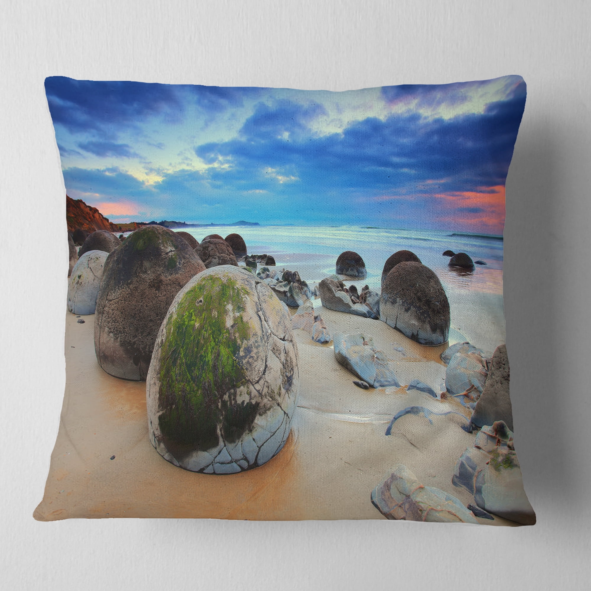 Designart Cloudy Sunrise Over Moeraki Boulders - Seashore Photo Throw Pillow - 18x18