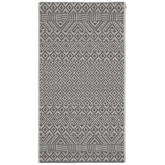 Safavieh Courtyard Naomi Geometric Indoor/Outdoor Area Rug, Brown/Gray, 2' x 3'7"