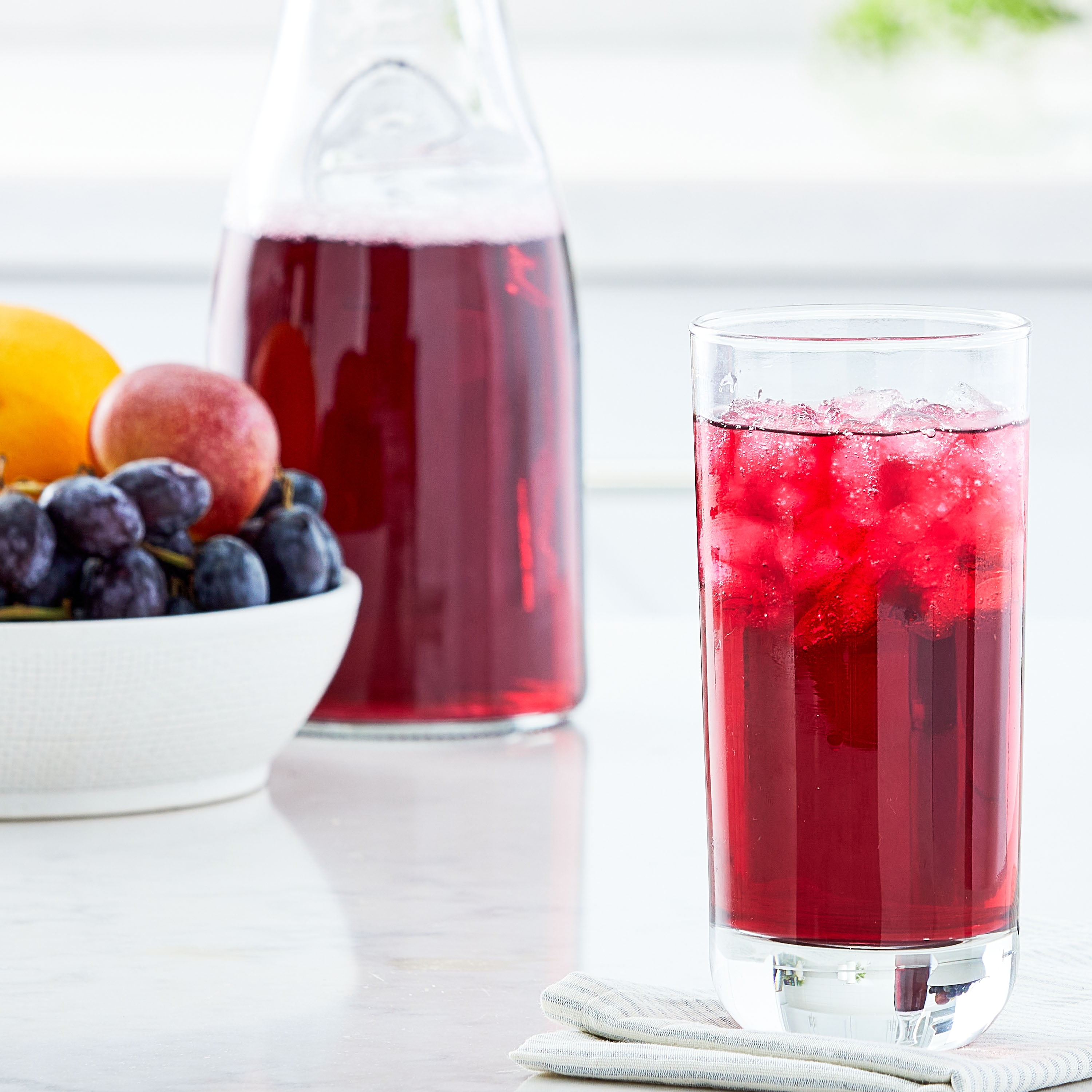 Great Value Zero Sugar Cranberry Grape Juice, 64 fl oz