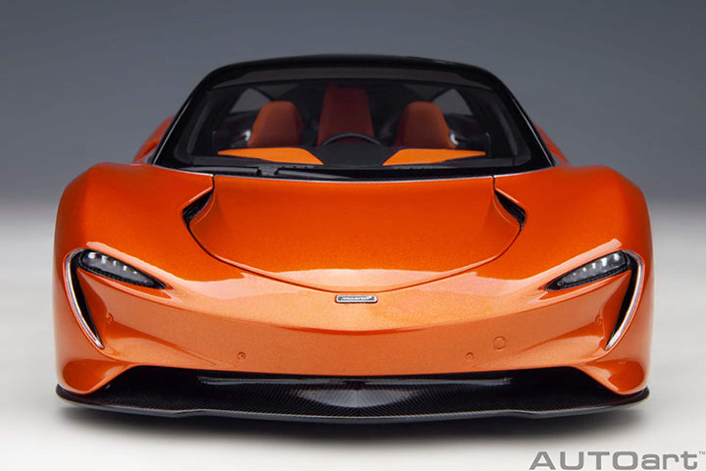 von.mac フルスーツ オレンジ/ブラック McLaren Speedtail Volcano Orange Metallic with Black Top and