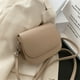 thumbnail image 1 of Bolso de hombro de mujer de cuero PU con solapa informal a la moda color sólido, 1 of 8