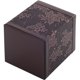 thumbnail image 4 of Portarollos de cuero con forma de cubo, 4 of 5