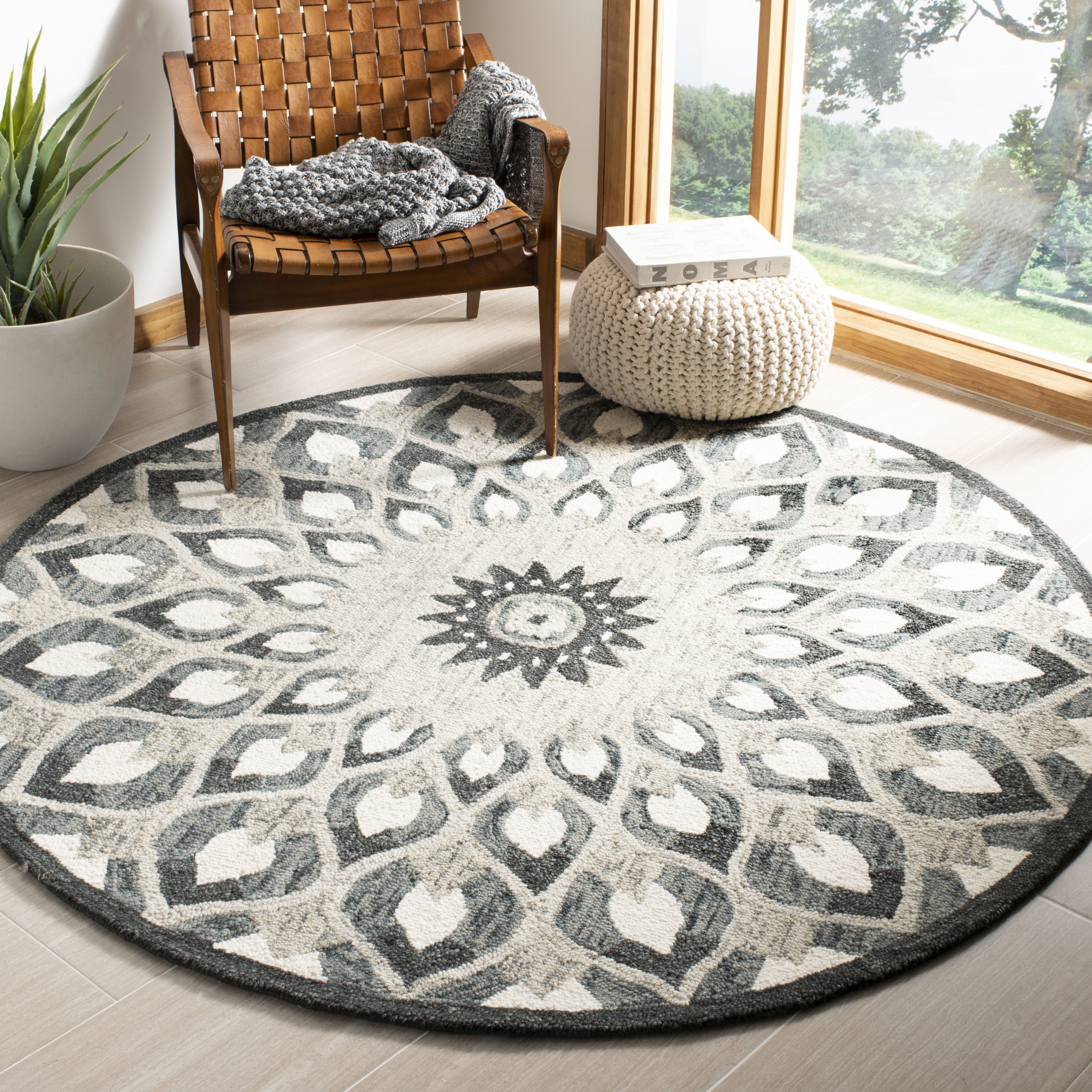 SAFAVIEH Novelty Rosalin Geometric Area Rug, Charcoal/Ivory, 9' x 9' Round