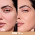 thumbnail image 2 of Base de maquillaje Maybelline Lifter Plump & Glow, base líquida con un 2% de niacinamida y ácido hia, 2 of 7