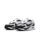 thumbnail image 3 of NIKE AIR MAX SOLO Zapatillas de deporte de malla de cuero sintético de caña baja, resistentes al desgaste y transpirables para hombre, color blanco y negro, 3 of 4
