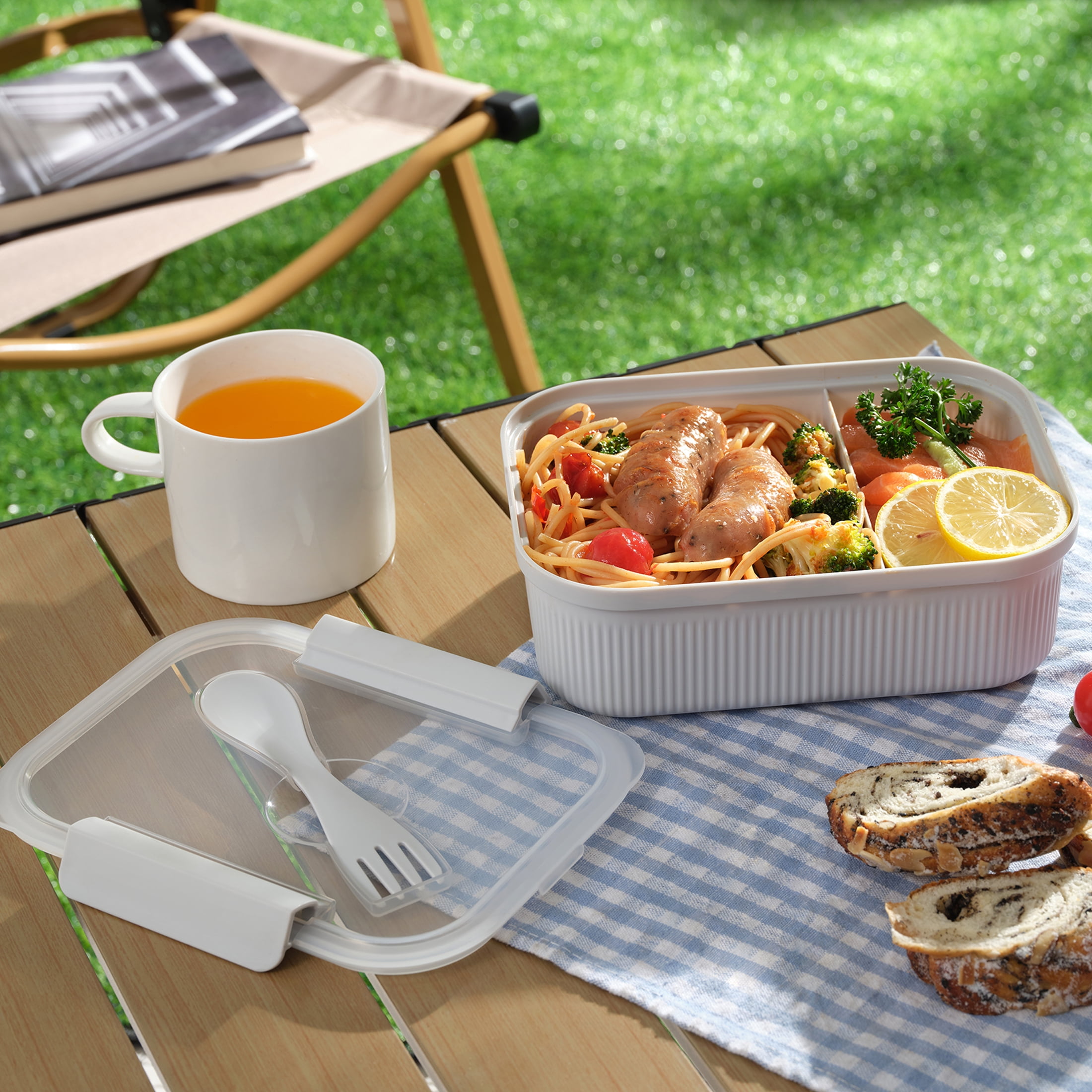 Mainstays Rectangle Gray BPA Free Food Storage Container with Airtight Seal, 47oz Capacity