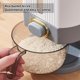 thumbnail image 5 of Dispensador de Arroz, Contenedor Grande para Granos con Tapa, Cilindro Medidor, Cubo Dispensador de Cereales para Cocina, Soja y Maíz., 5 of 7