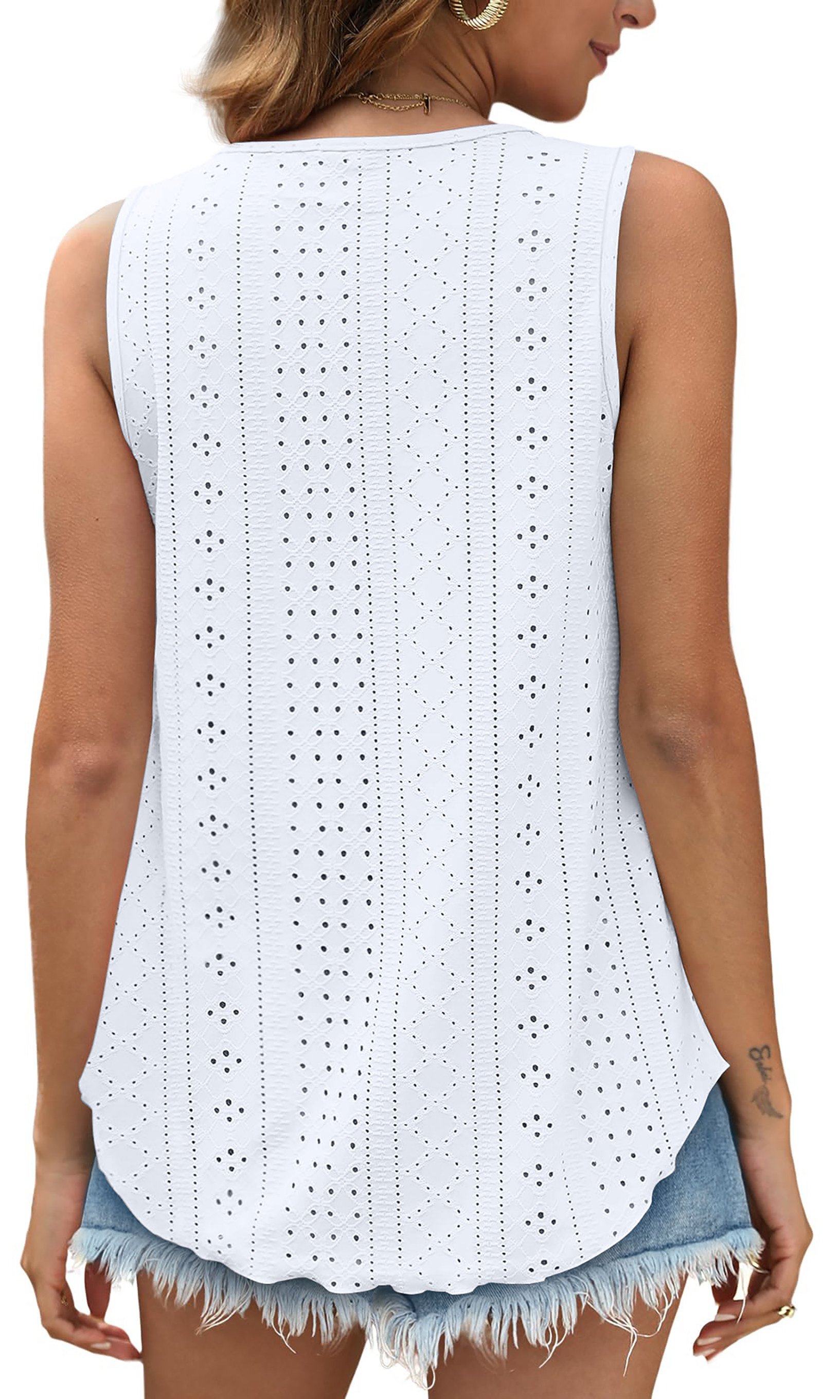Fantaslook Women's Eyelet Embroidery Crew Neck Tank photo 4