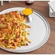 thumbnail image 2 of Soro Essentials - Juego de 2 bandejas de aluminio para pizza con borde ancho de 16" - Bandeja para hornear pizza Bandeja para pizza Bandeja para pizza Bandeja redonda para hornear pizza Bandeja para, 2 of 5