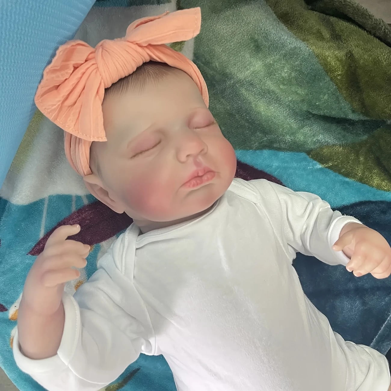 iCradle Lifelike Reborn Baby Dolls 19 inches 46 cm Realistic Sleeping Adorable Newborn Baby Dolls Girls Boys  Real Life Doll Gift for Kids Age 3+