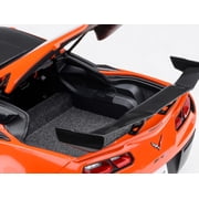 2019 Chevrolet Corvette C7 ZR1 Sebring Orange Tintcoat with Carbon Top 1/18 Model Car by Autoart