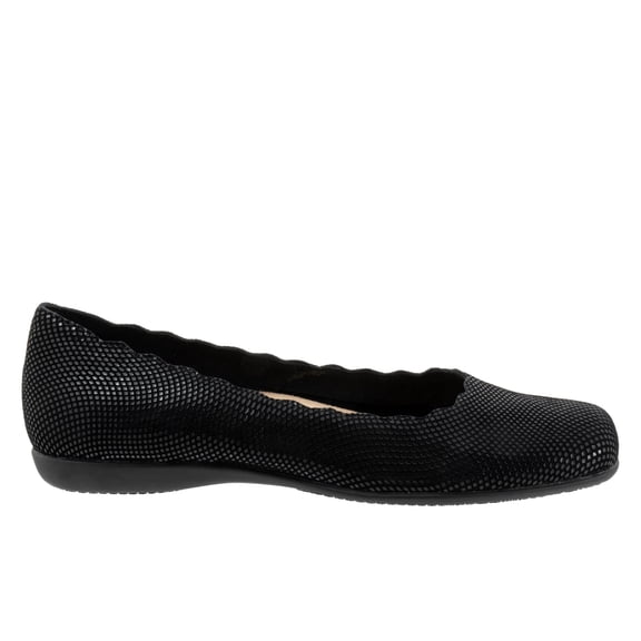 Trotters Adult Womens Sabine Ballet Flats
