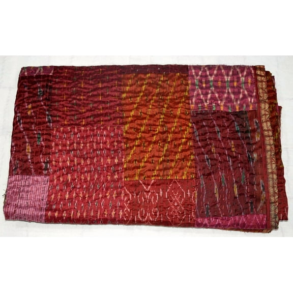 Marusthali Indian Silk Patchwork Kantha Quilts Handmade Twin Quilt Indian Silk Sari Kantha Quilted Quilt Cover Old Bohemian Vintage Patola Quilt