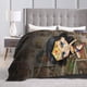 thumbnail image 5 of Manta de franela de Wonder Woman, suave y acogedora manta de felpa para todas las estaciones para niños y niñas, manta ligera y cálida para cama, sofá o viaje, 40 x 30 pulgadas, 5 of 8
