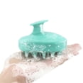 thumbnail image 3 of Masajeador de cuero cabelludo con cerdas de silicona suave para lavar el cabello y cepillo de champú resistente al agua, color azul claro., 3 of 5
