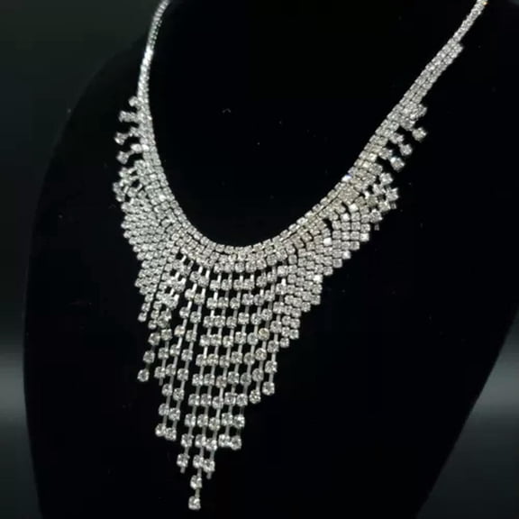 HOOUN Women Rhinestone Tassel Necklace Jewelry Accessory Choker