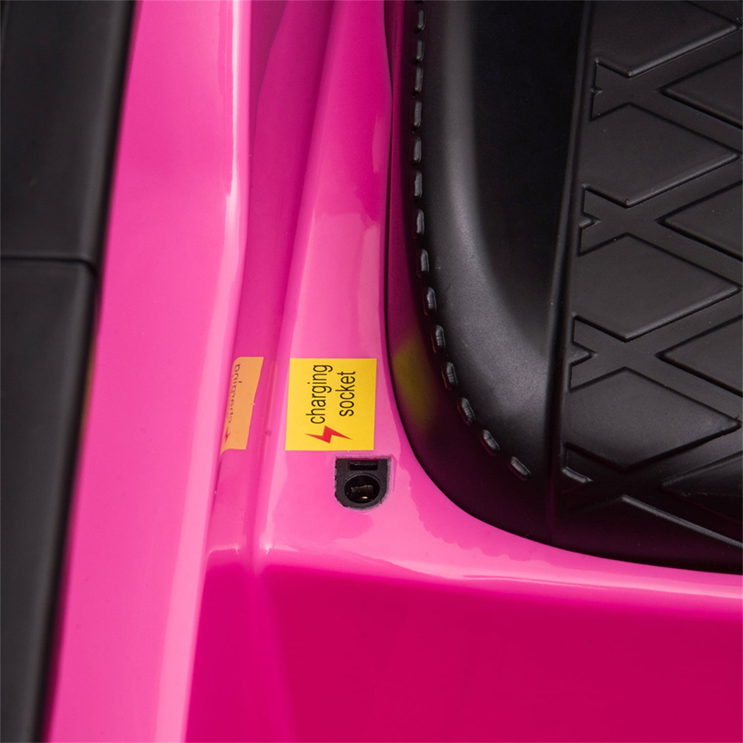 CIPACHO 12 V Licensed Land Rover Kids Ride On Car with Remote Cotrol, Toy Car for Kids Battery Powered Vehicle MP3, Pink CIPACHO 12 V Licensed Land Rover Kids Ride On Car with Remote Cotrol, Toy Car for Kids Battery Powered Vehicle MP3, Pink