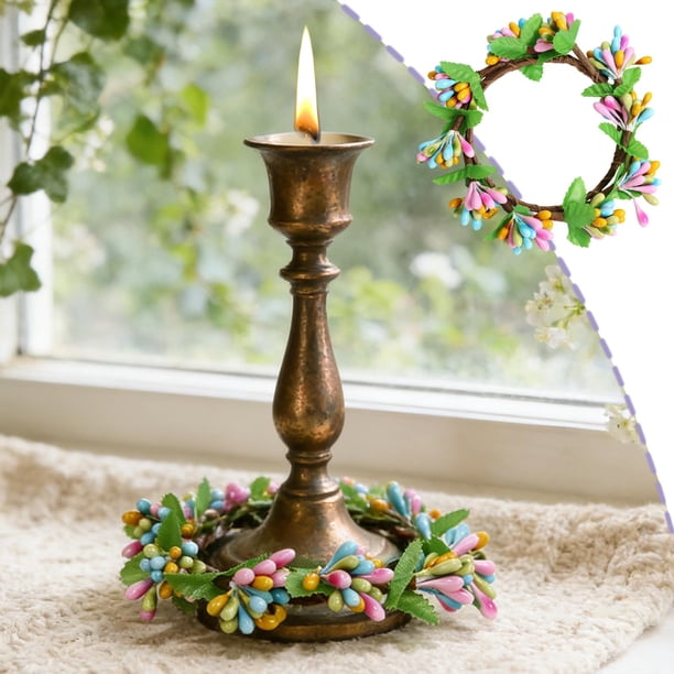 Corona de Pascua con bayas artificiales y velas | Corona decorativa de primavera para la puerta principal o centro de mesa | Corona floral de plástico para la decoración navideña del hogar
