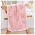 thumbnail image 1 of Nvzi 1 toalla de baño de forro polar coral, multiusos para baño, gimnasio, ducha, deportes, toalla. Resiste diversas situaciones sin esfuerzo. 13,78 x 29,53 pulgadas (color rosa)., 1 of 5