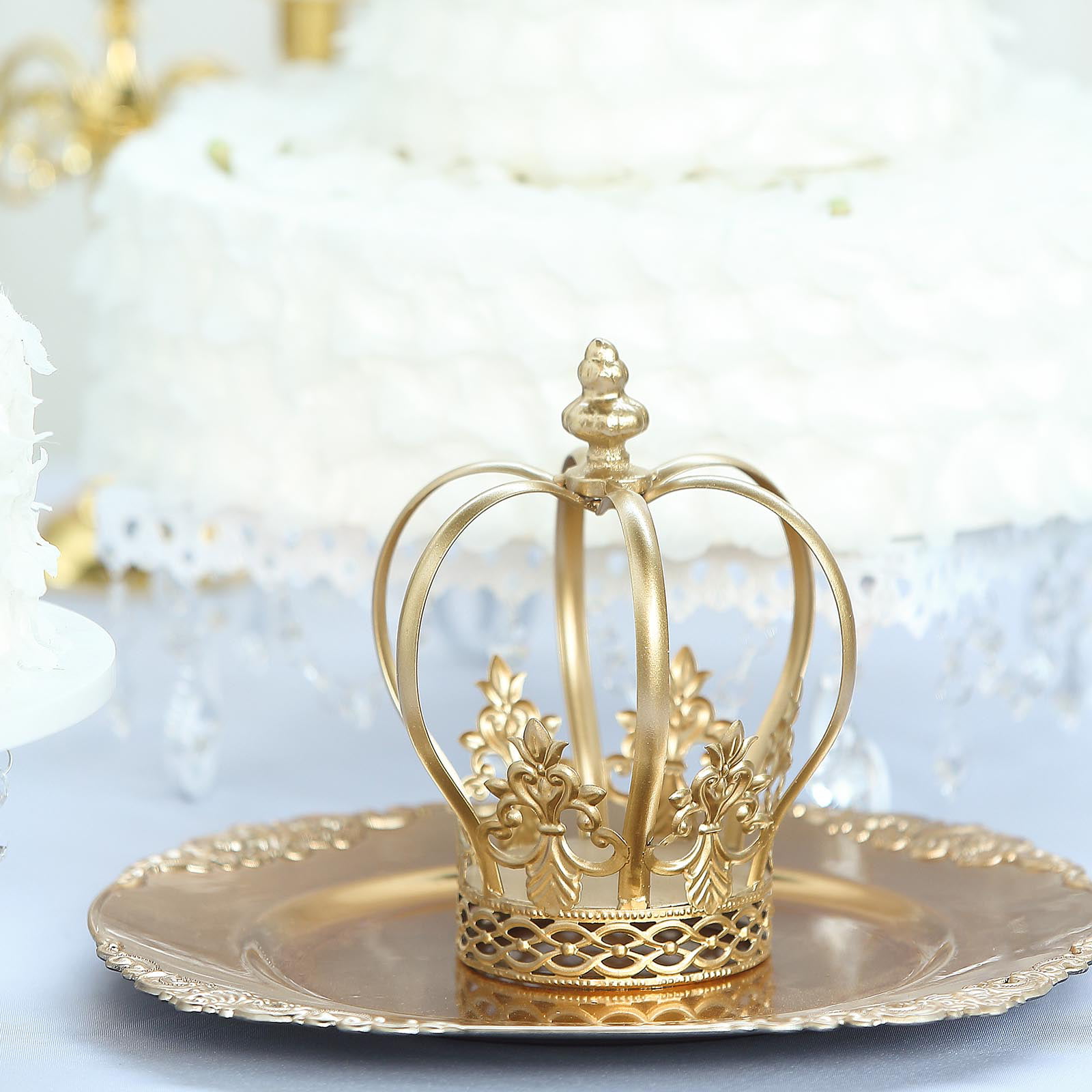BalsaCircle 4-Inch wide Gold Metal Crown Cake Topper - Princess Knight  Prince Kids Birthday Party Centerpiece Decorations