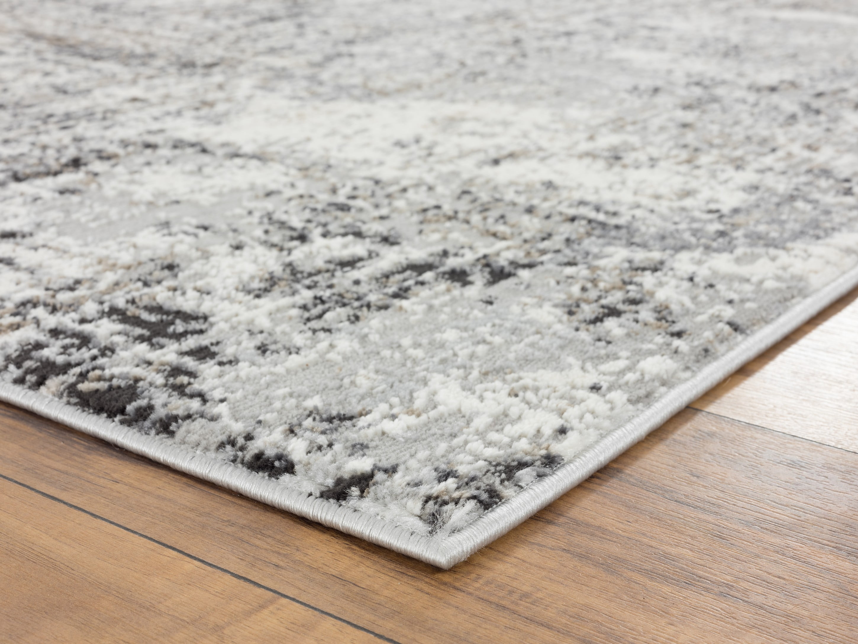 United Weavers Hyperion Telesto Transitional Abstract Round Area Rug, Charcoal, 7'10" x 7'10"