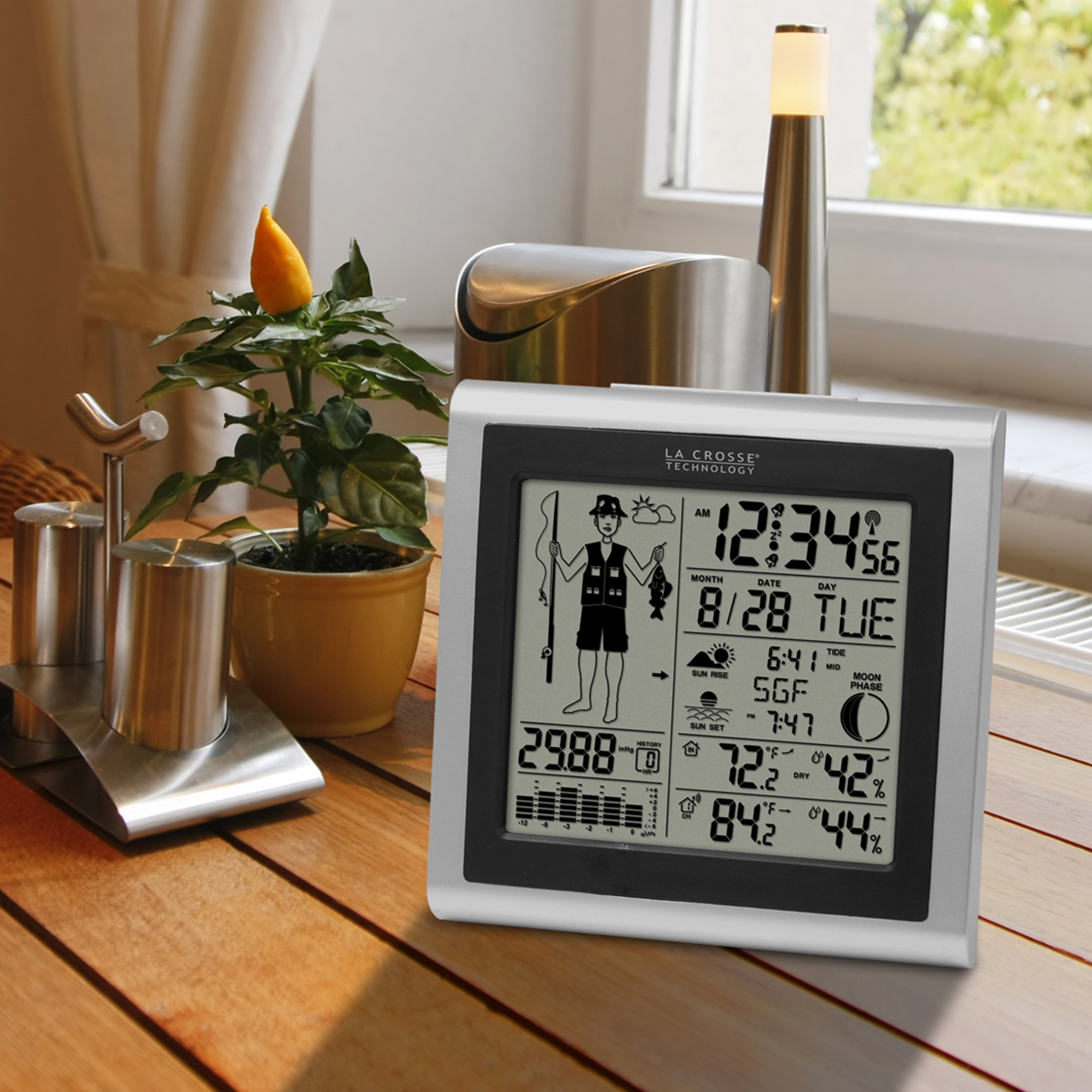 La Crosse Technology Digital Wireless Weather Station with Fisherman Icon, 308-1451