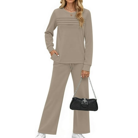 Valentine’s Day Women’s Heart Lasso Graphic Fleece Pants from Way to Celebrate, Sizes S-XXXL