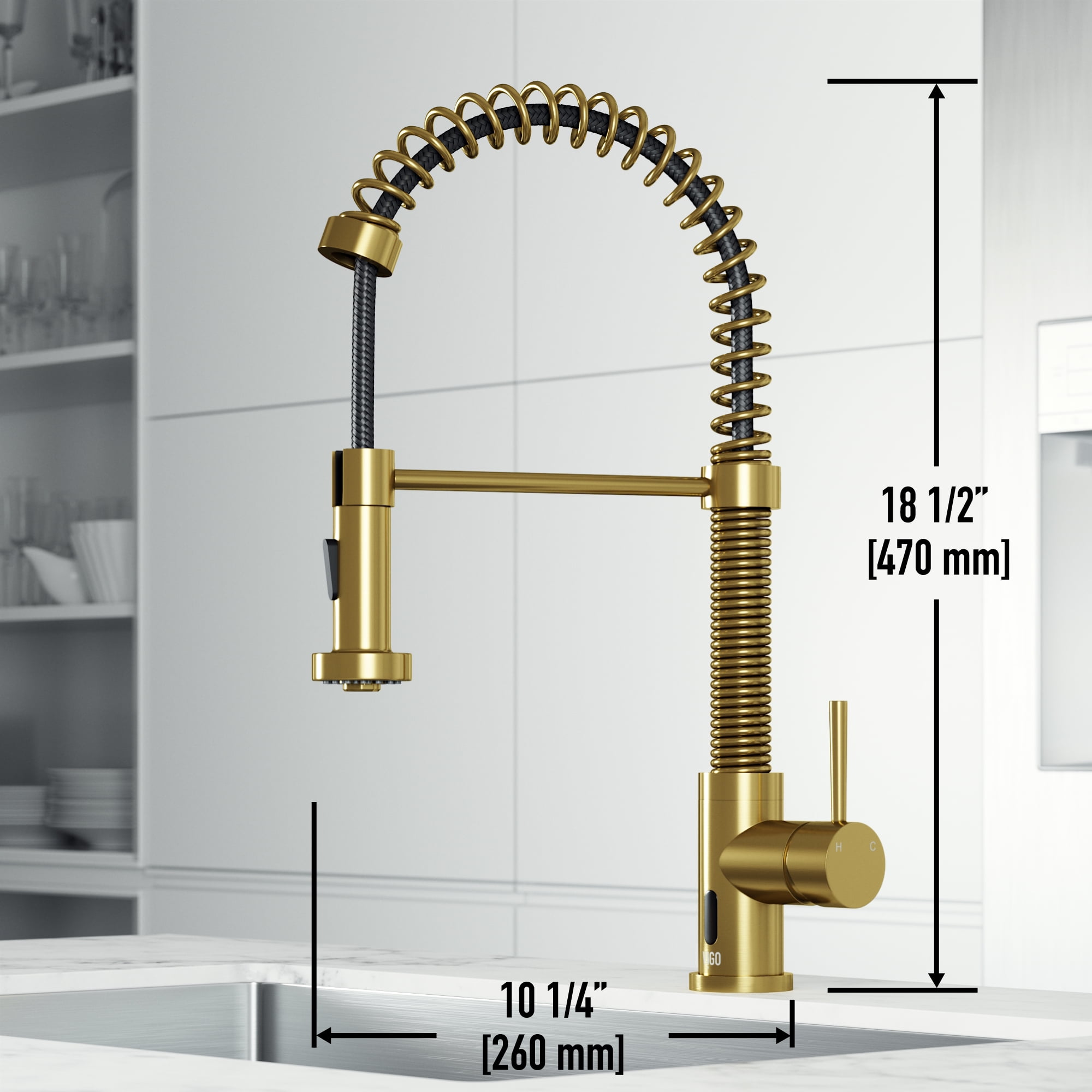 VIGO Edison Single Handle Pull-Down Sprayer Kitchen Faucet with Touchless Sensor in Matte Brushed Gold