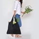 thumbnail image 4 of Mini Maxi Shopper, bolsa de compras compacta, reutilizable, plegable y ecológica, ultraligera para hombres y mujeres, perfecta para ir de compras y viajar (3 piezas, negra), 4 of 5