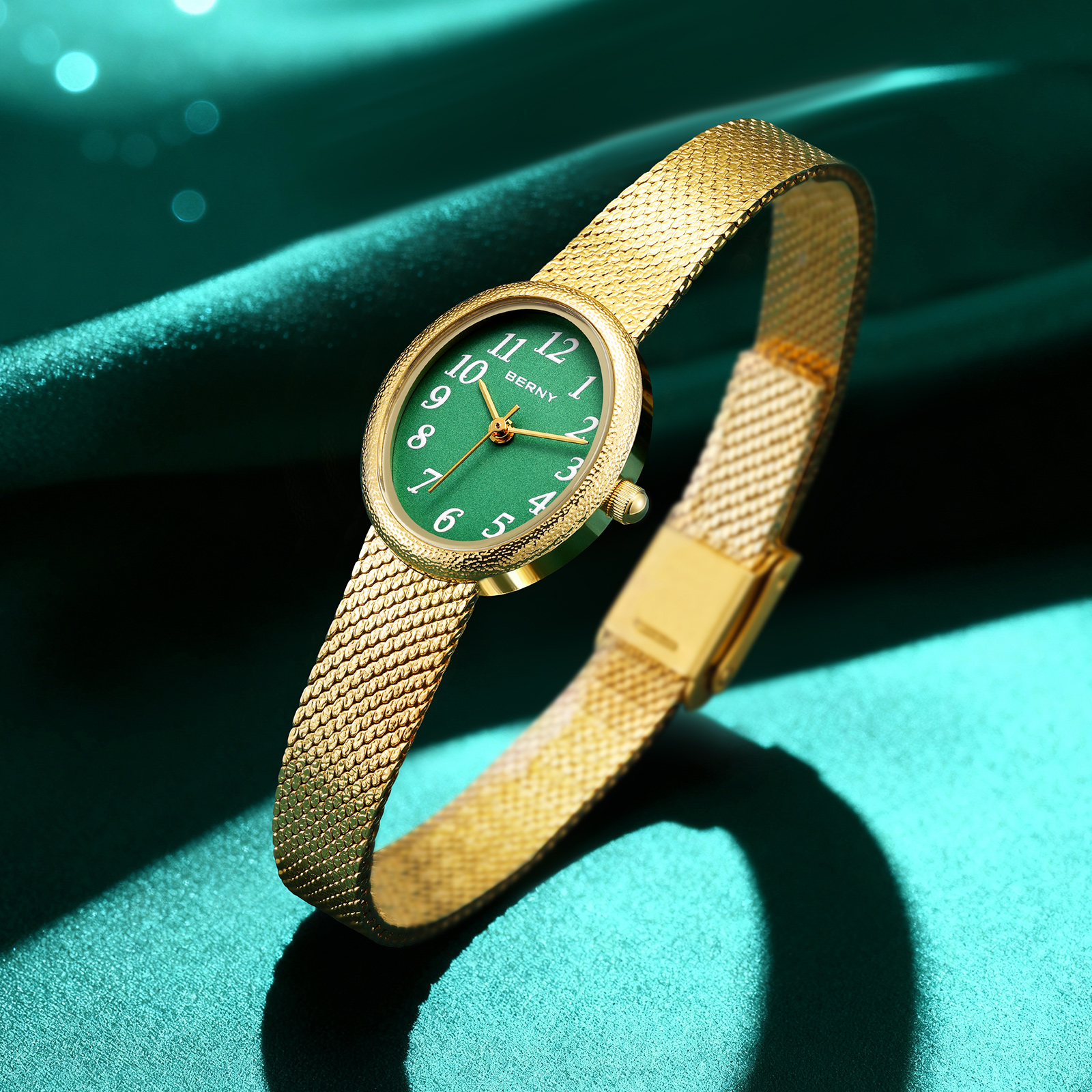 BERNY Small Gold Watches for Women, Dainty Easy to Read Oval Dial, Vintage Stainless Steel Bracelet Watch, Adjustable Mesh Band, Waterproof, Luxury Ladies Analog Quartz Wrist Watch Gifts (Green)