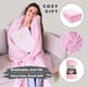 thumbnail image 3 of Manta portátil Super Blanky para mujeres y hombres, color rosa bebé, 3 of 8