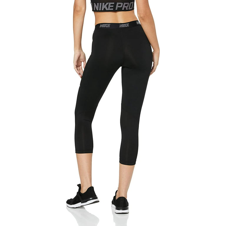 Nike Women's Victory Training Capris, Dri-FIT Leggings for Women,  Black/Black/White, M 
